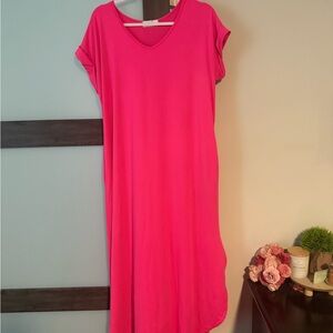 Chic Pink V-Neck Midi Dress